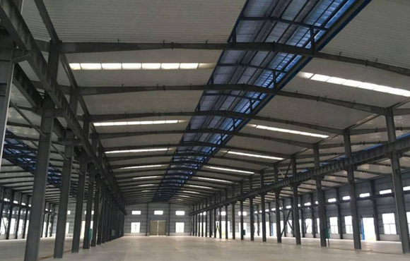 沈陽(yáng)鋼結(jié)構(gòu)噴漆具有極好的耐候性